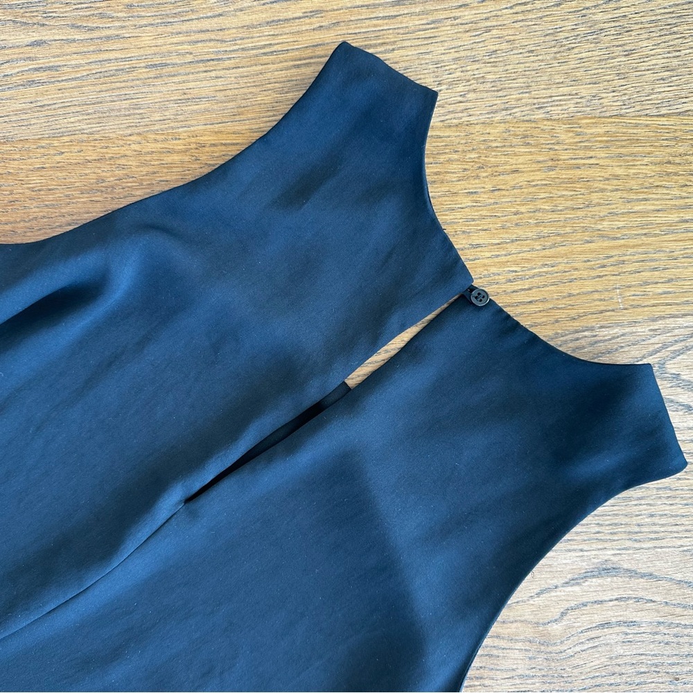 Talula Aritzia Classic Little Black Dress Lined Keyhole Back Party Elegant - Picture 4 of 10